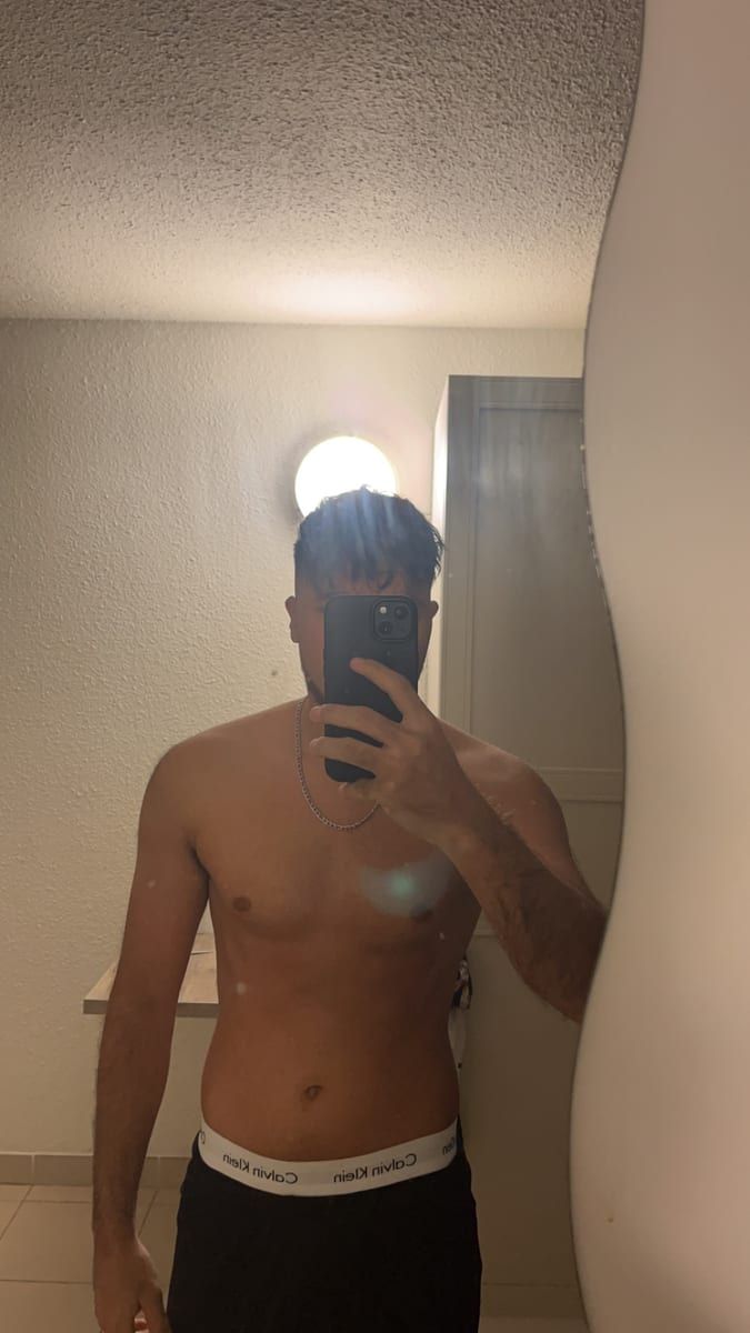 Heddy - Gay in Tauche Profil von Heddy, 23 Jahre, Gay in Tauche (Brandenburg)