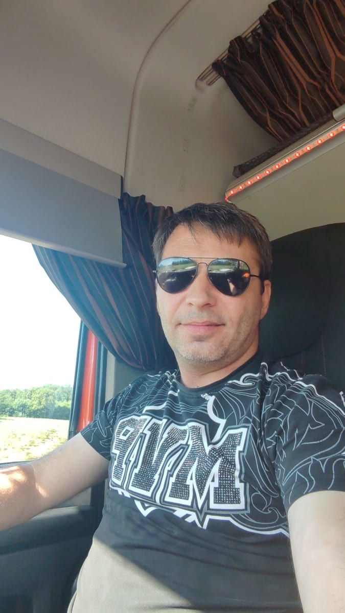 Profil von Yely, 23 Jahre, Gay in Reitwein (Brandenburg)