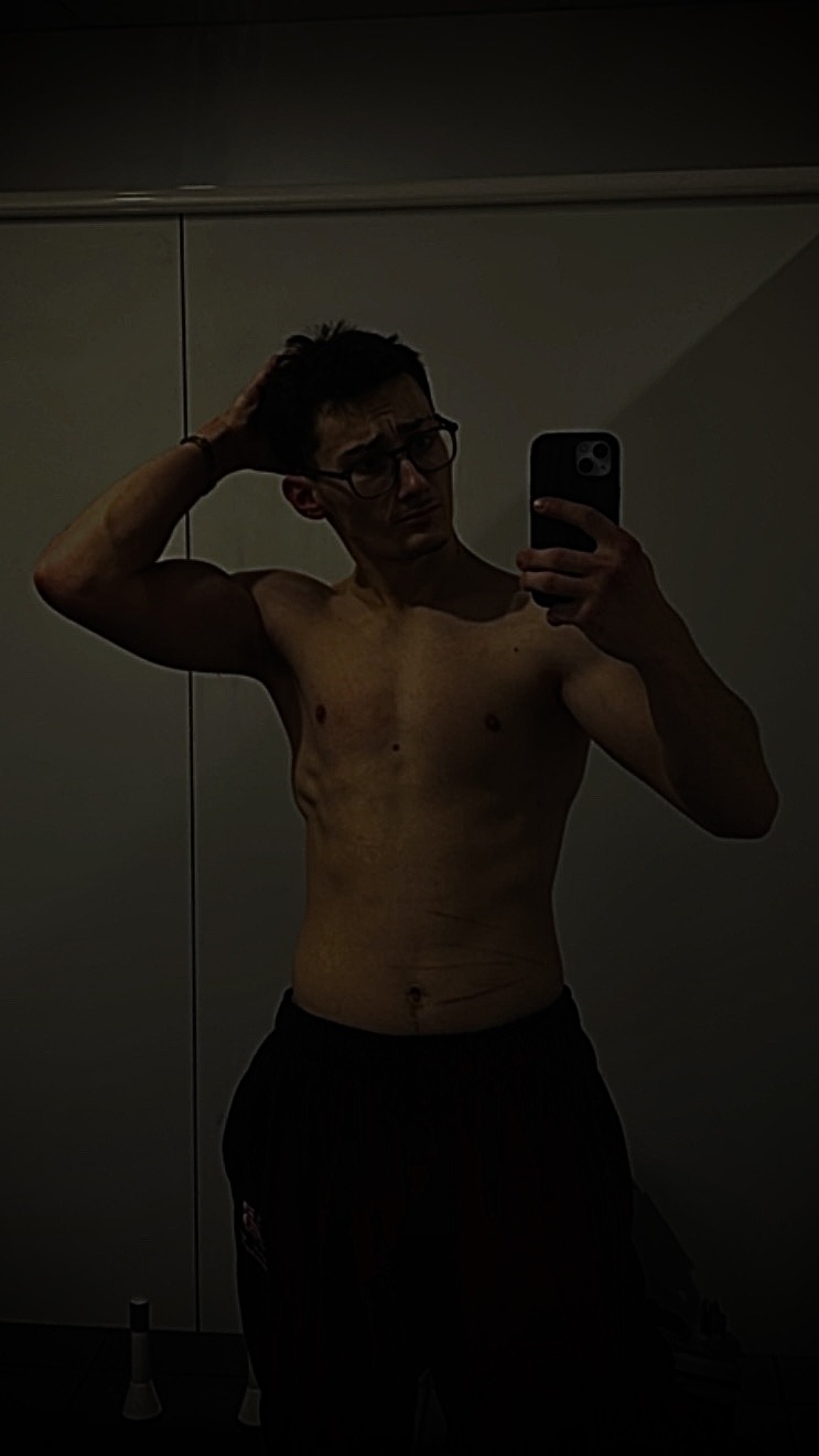 Aleksandre - Gay in Lieberose Profil von Aleksandre, 42 Jahre, Gay in Lieberose (Brandenburg)