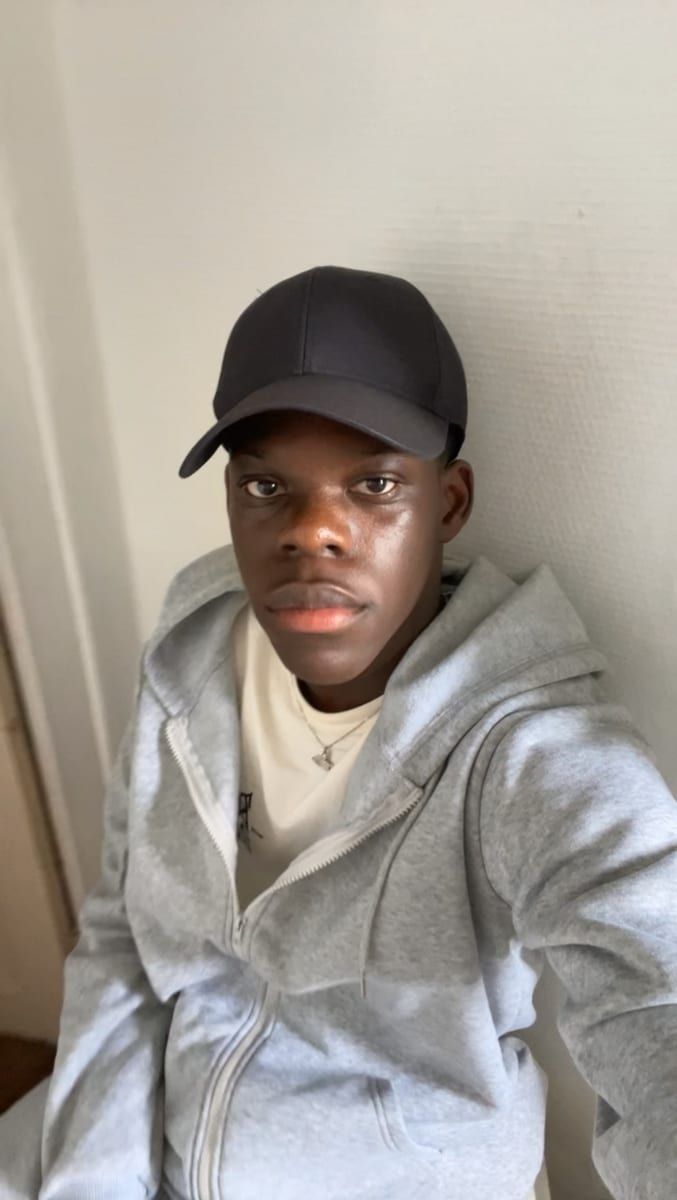 Profil von Aleck, 28 Jahre, Gay in Fehrbellin (Brandenburg)