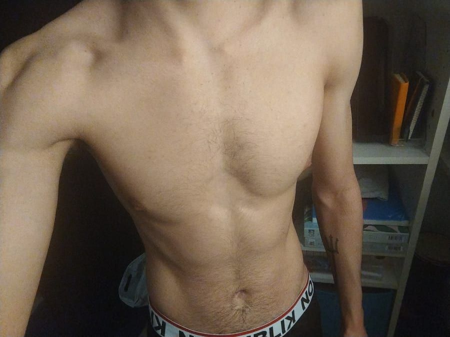 Profil von Arona, 32 Jahre, Gay in Erkner (Brandenburg)