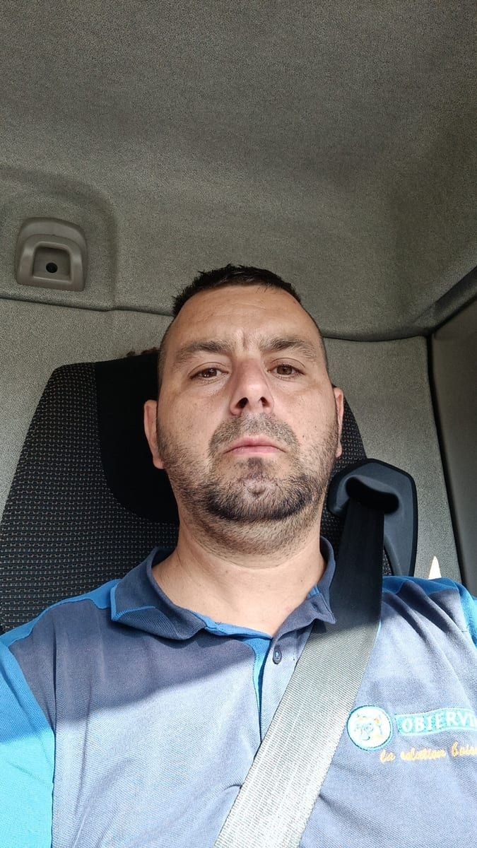 Profil von Rojhat, 30 Jahre, Gay in Halbe (Brandenburg)