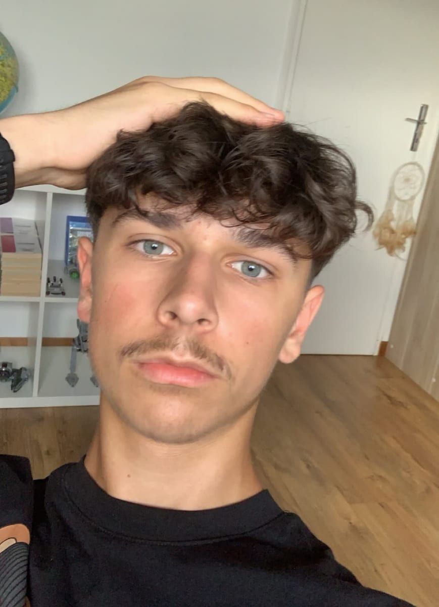Profil von Zygmond, 23 Jahre, Gay in Nuthetal (Brandenburg)