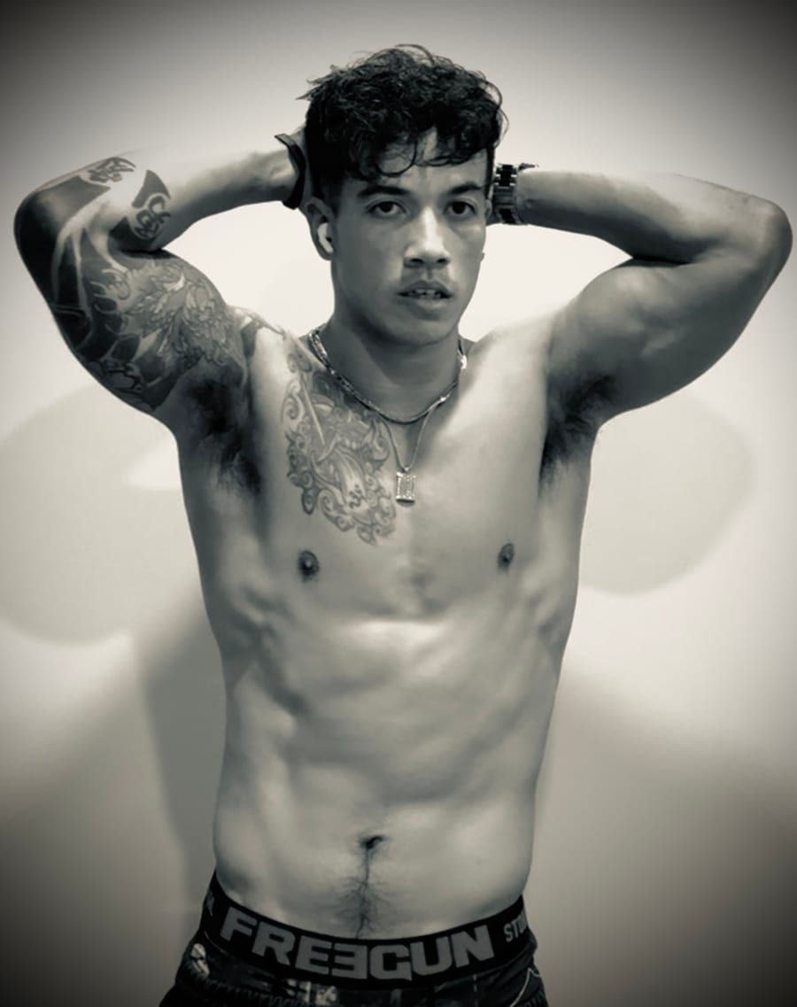 Profil von Ayame, 25 Jahre, Gay in Döbern (Brandenburg)
