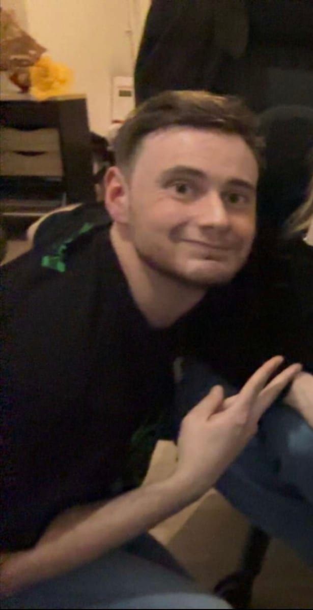 Profil von Marik, 29 Jahre, Gay in Tettau (Brandenburg)